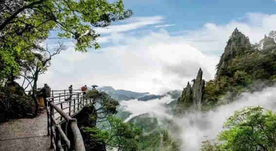 羊獅慕風(fēng)景區(qū)