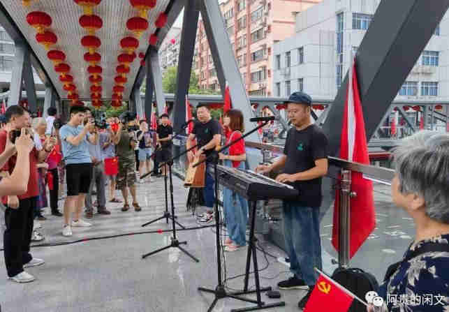 吉安人行天橋