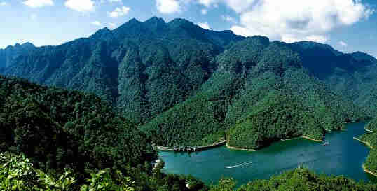 主峰
